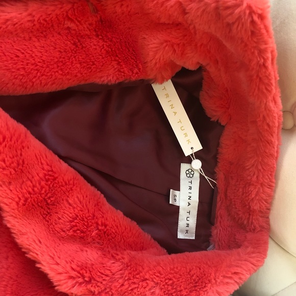 Trina Turk Blanche Color-block Faux Fur Coat - Picture 3 of 4